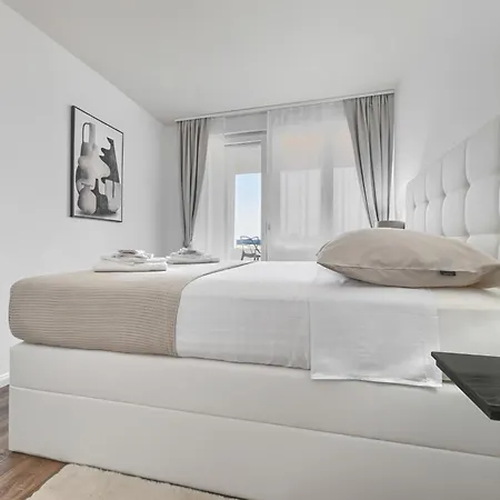Luxury Fani & Sons Apartman