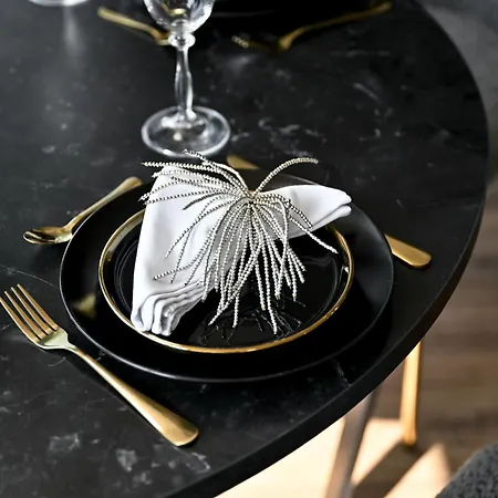 Luxury Fani & Sons *